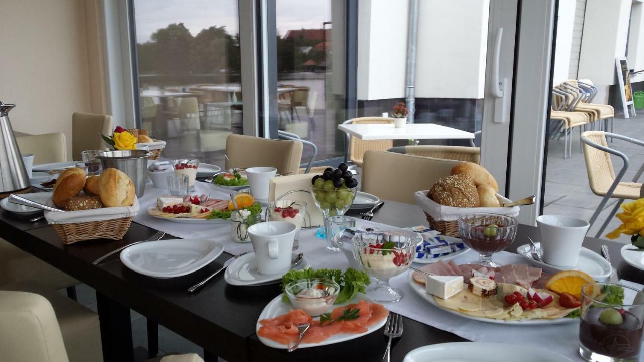 Ferienwohnung Am Pfaffe-Kai Brandenburg  Exteriör bild